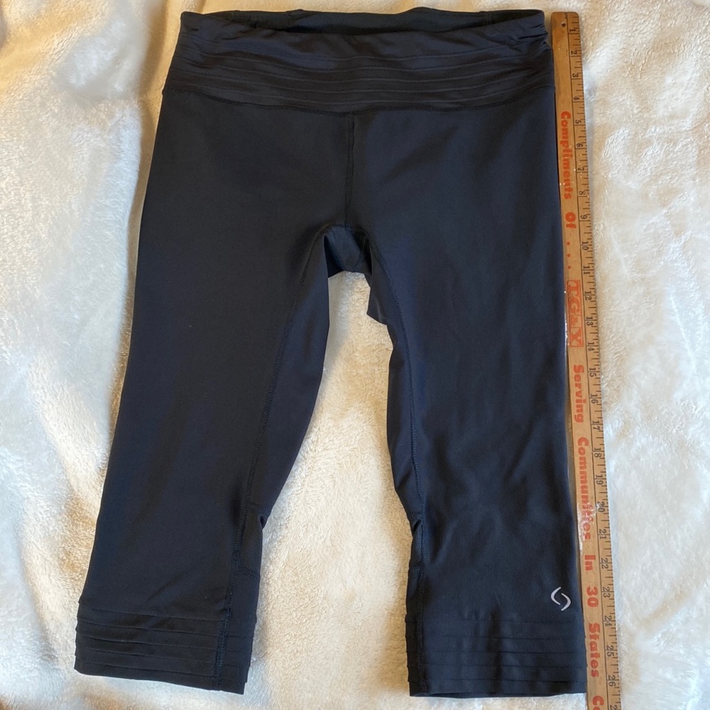 Moving Comfort Running Capris